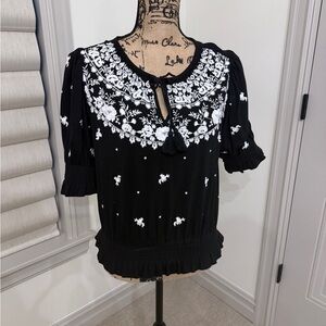 Ralph Lauren - Embroidered Black Top - size XS